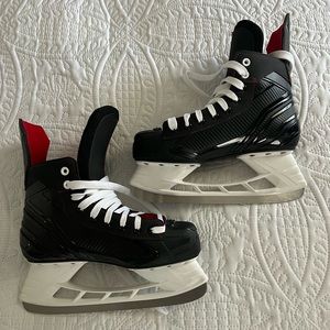 Bauer Hockey Skates - Size 7